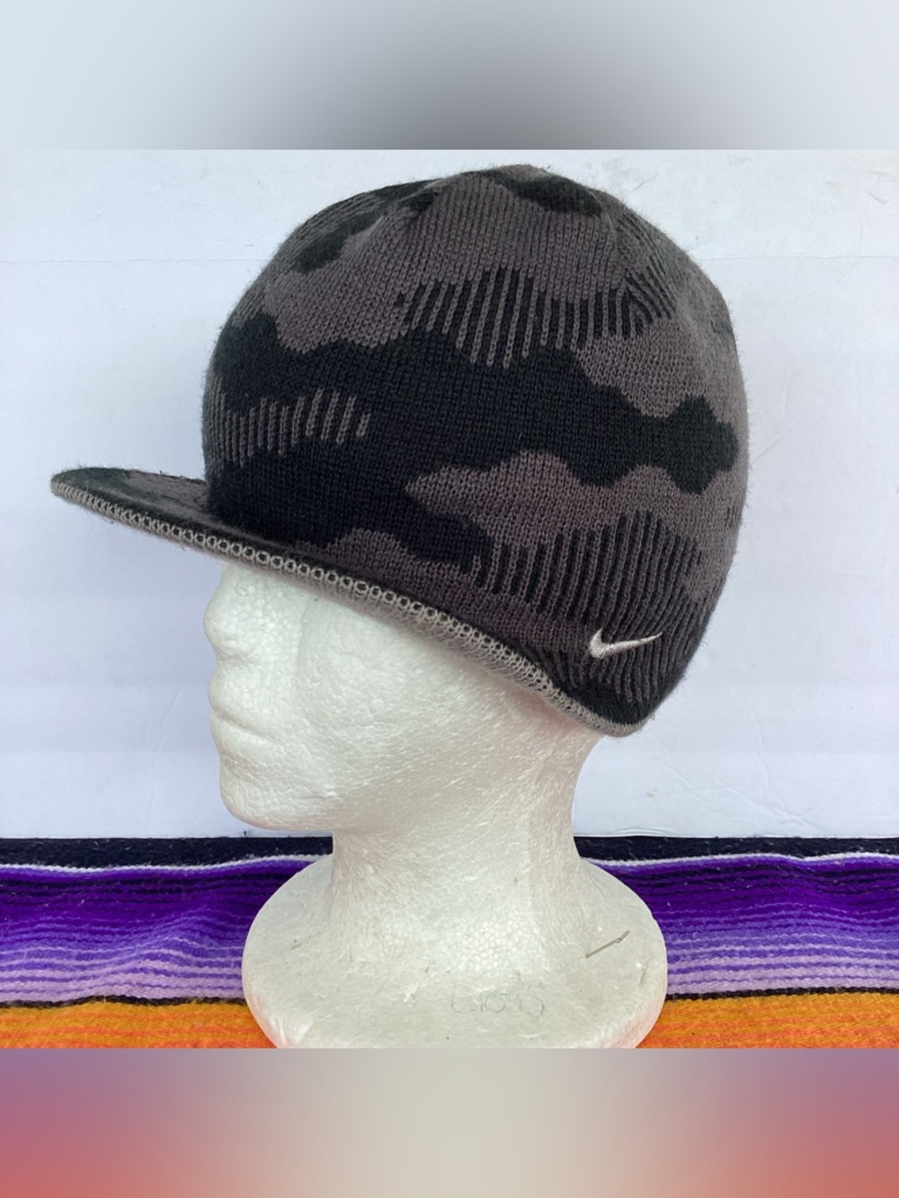 Nike beanie hat with brim reversible camo gray